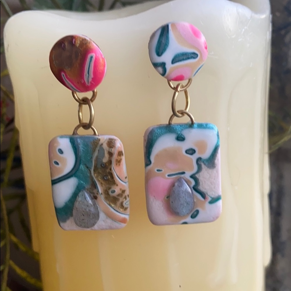 RIVER RUNS THRU Earrings